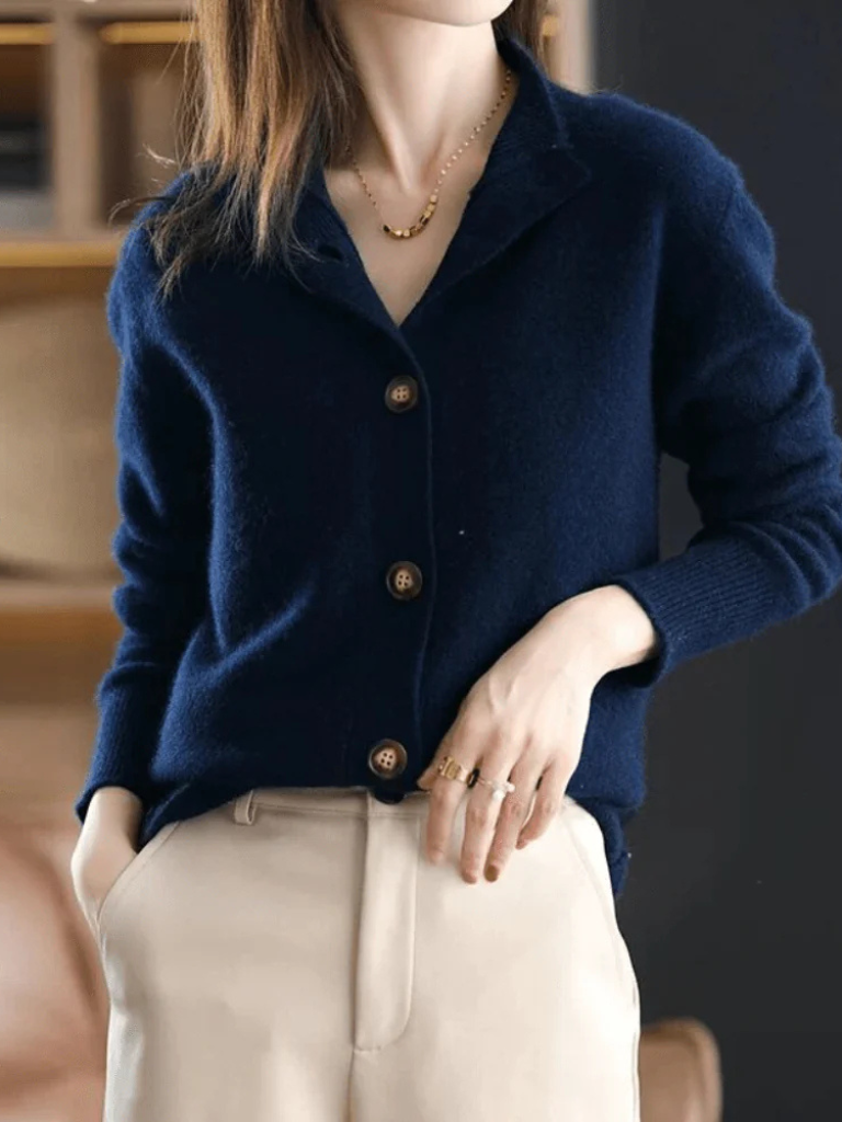 Saveria | Cardigan con bottoni