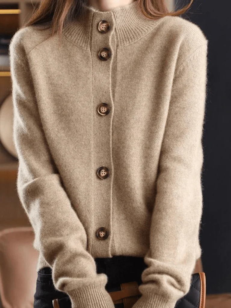 Saveria | Cardigan con bottoni