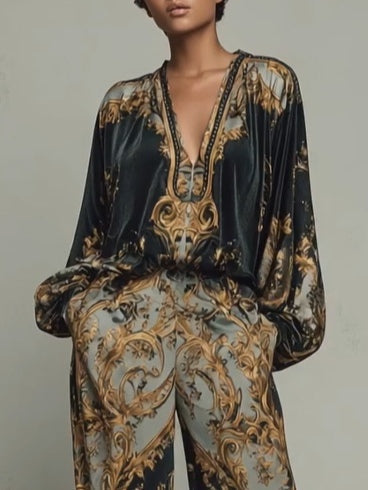 Top in Stile Barocco con Stampa Floreale e Pantaloni a Gamba Larga Casual